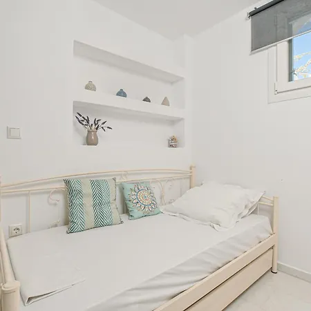 Diamantis Cove On The